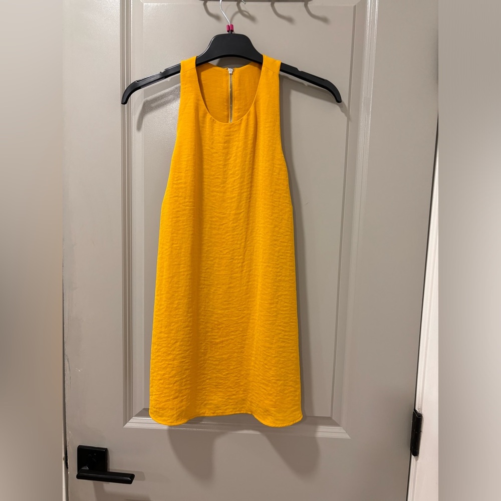 Banana Republic Layered tank top